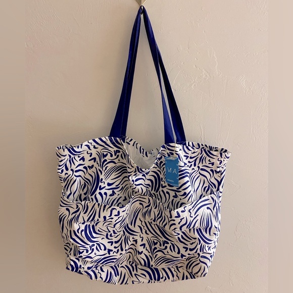 Primark Handbags - Primark Cotton Beach Tote -18x18 drop 14 , navy blue /white , NWT